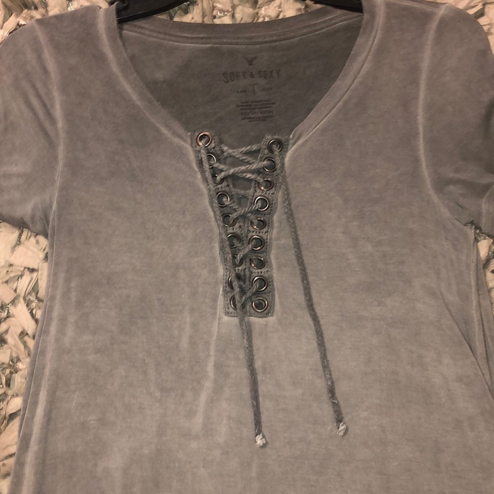 Lace up grey american eagle top